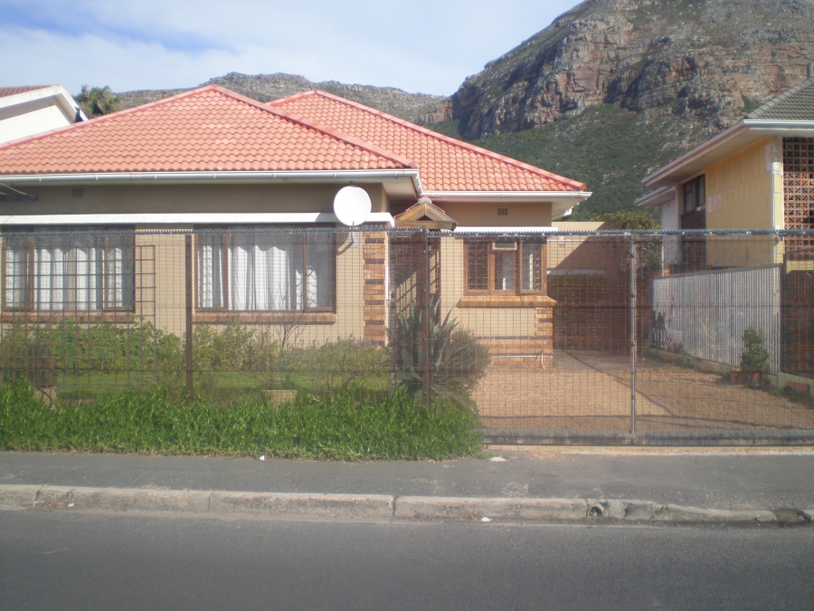 4 Bedroom Property for Sale in Muizenberg Western Cape